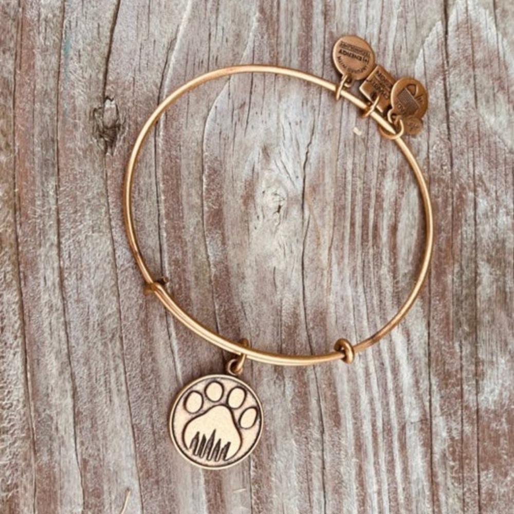 Authentic alex and ani bracelet gold tone bear spirit 2014 Adjustable Charms